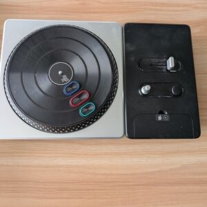 Black and Silver DJ Turntable